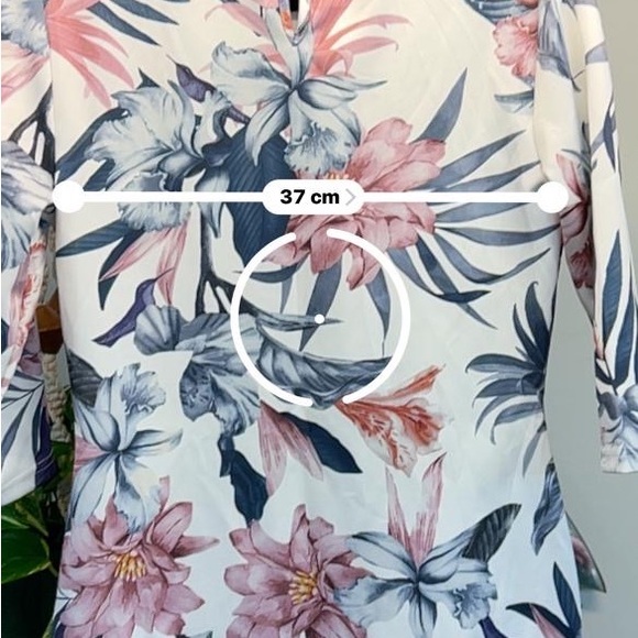 Ladies beautiful floral spring summer dress - Picture 5 of 11